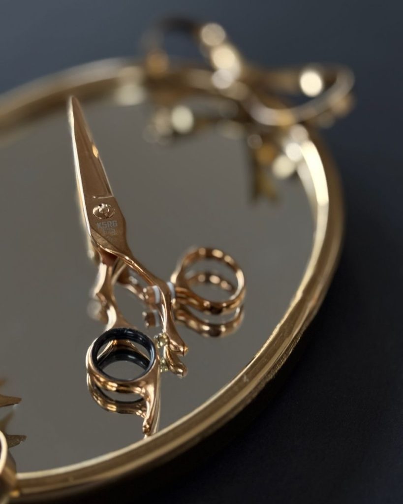 Перукарські ножиці