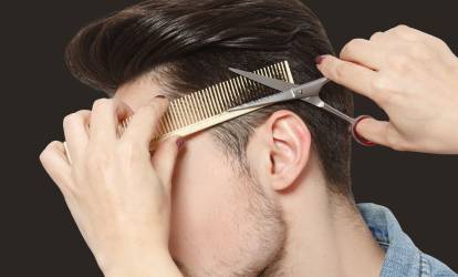 Стрижка волосся